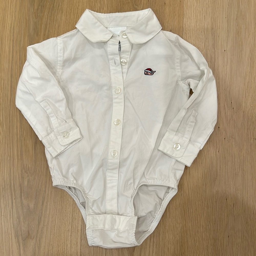 Vineyard Vines Santa shirt 6-12m